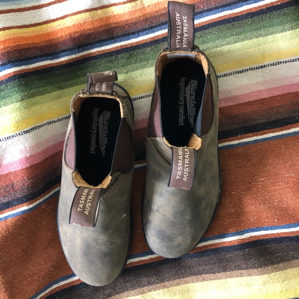 Women Blundstones - Brand New Size 8